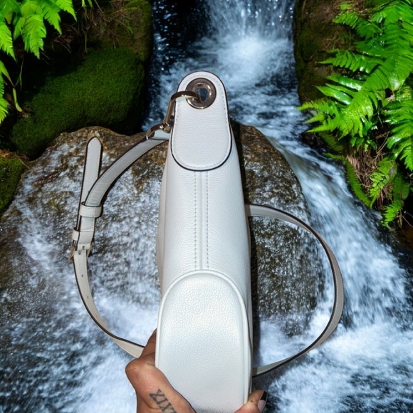 Kate Spade NWOT! Limited Edition Rosie Rainbow Crossbody Bag Retails for $399 - Picture 4 of 9